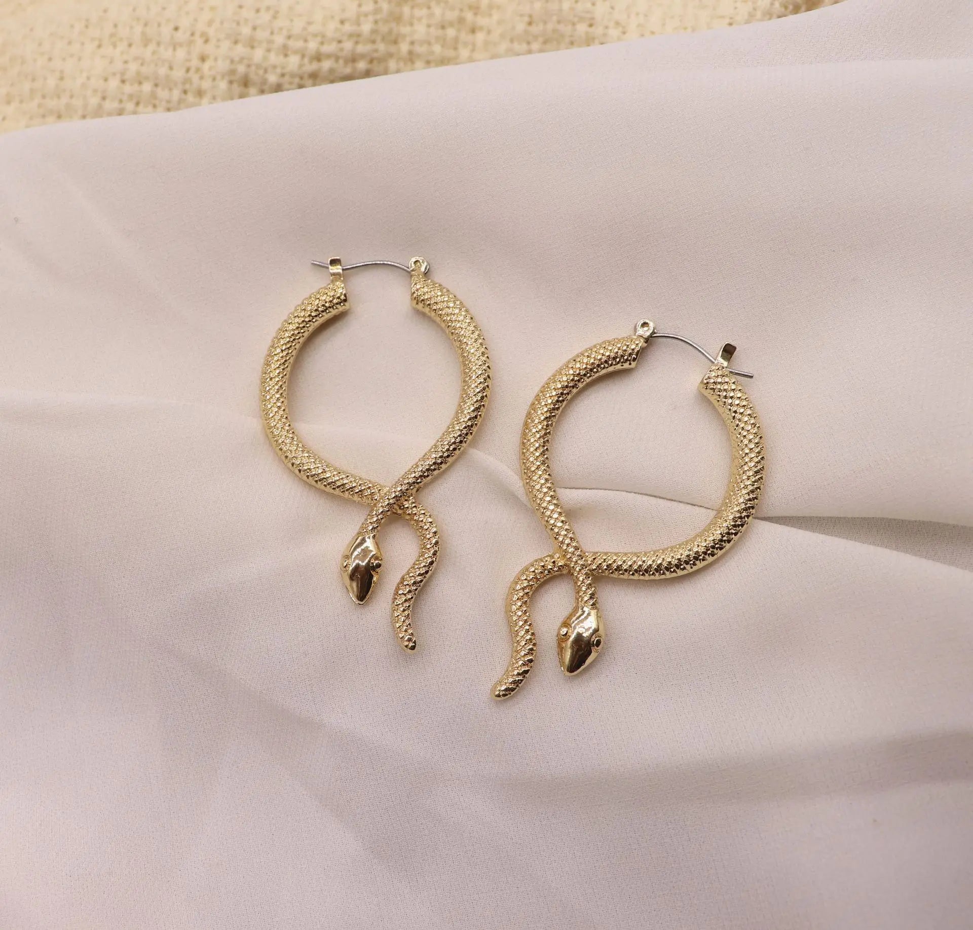 H5bfef506b59b4023a46af84af698d33eD