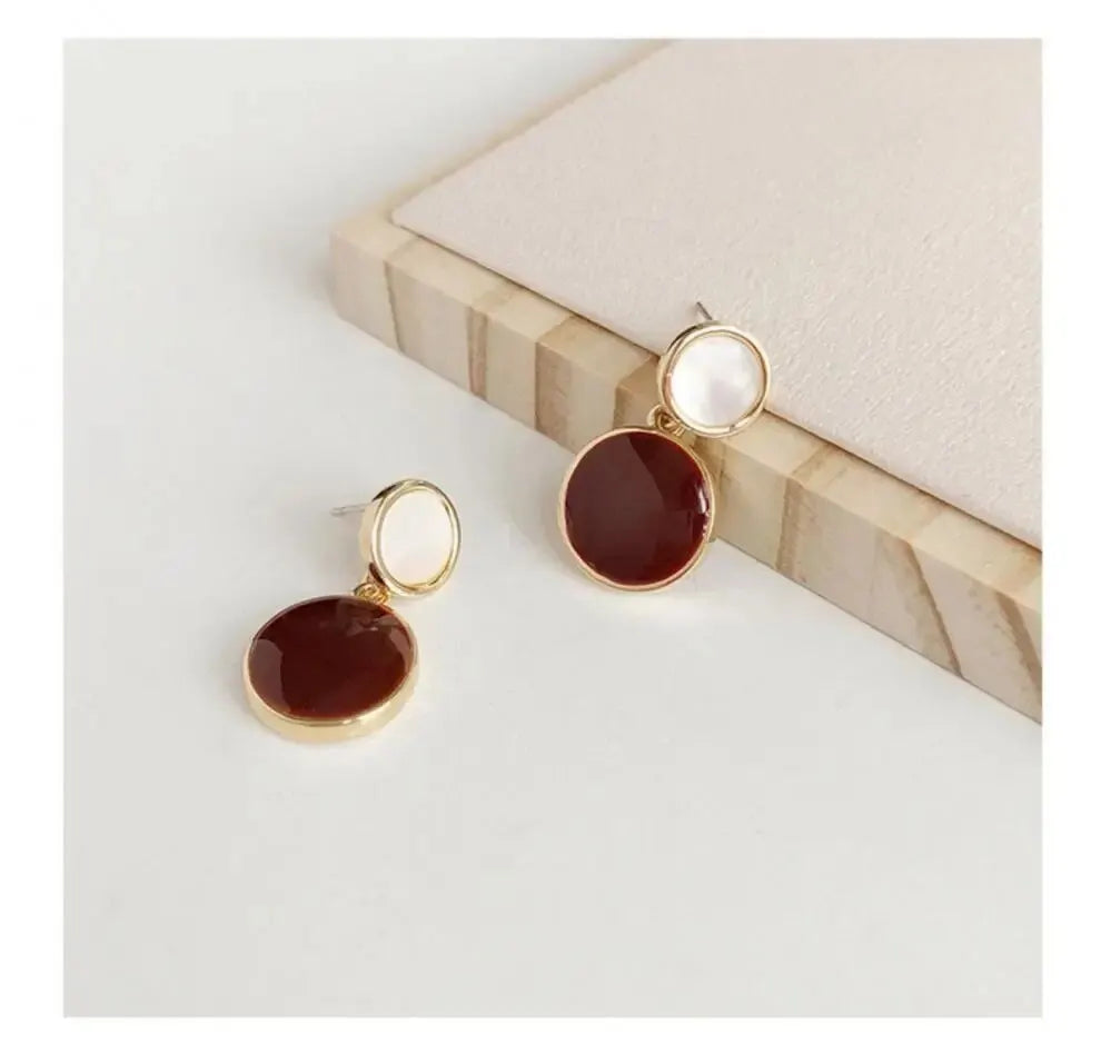 Se585239a752c4330a3f08afdd6594191E